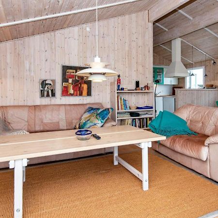 6 Person Holiday Home In Fan Fanø Exteriör bild